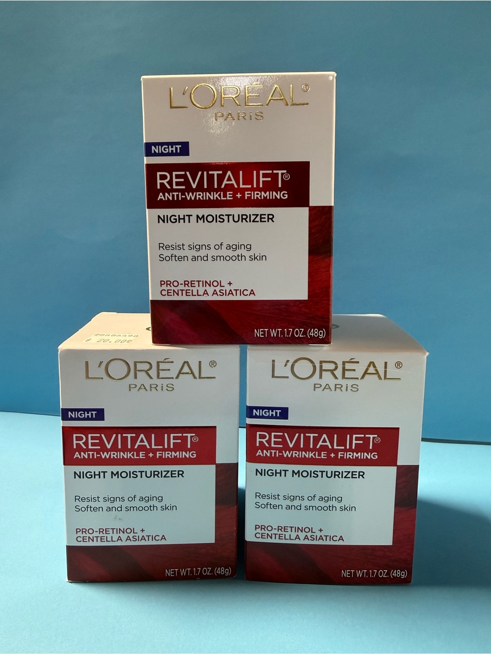 L'Oreal Revitalift Night Moisturizer - White and Red Packaging